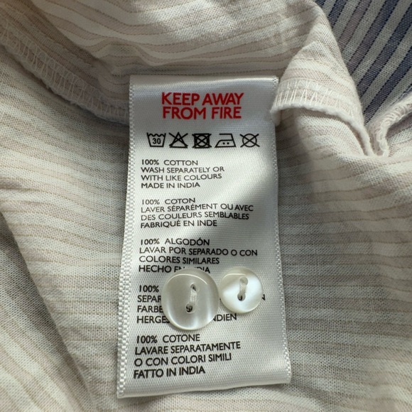 BDG Urban Outfitters
BLEACH STRIPE SADIE - Button-down blouse - ivory Sz XS NWT - Picture 10 of 15